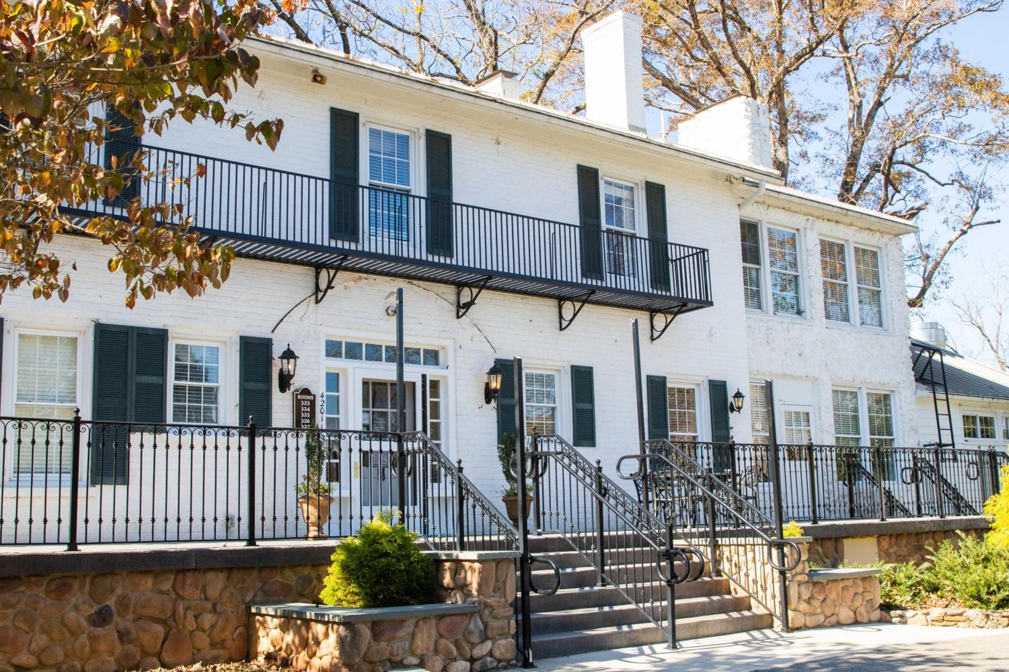 Apartmán Excelsior At The Manor House Clemmons Exteriér fotografie