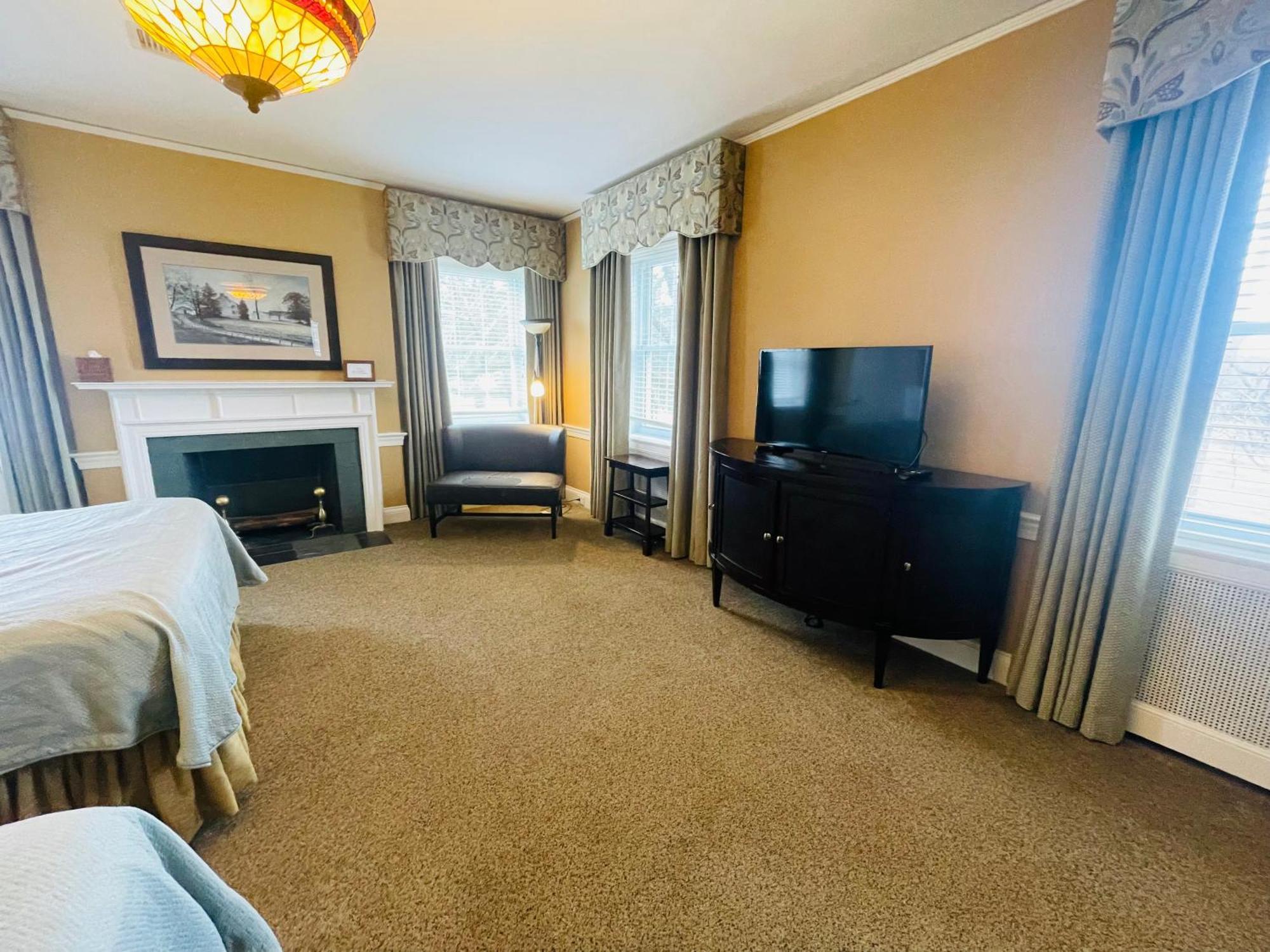 Apartmán Excelsior At The Manor House Clemmons Exteriér fotografie